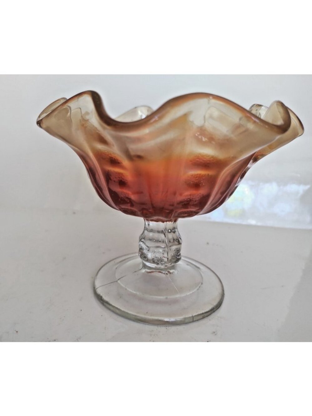 Dugan Marigold Carnival Glass Coin Spot Ruffled Bowl 4 1/2" x 6" 1910-1920